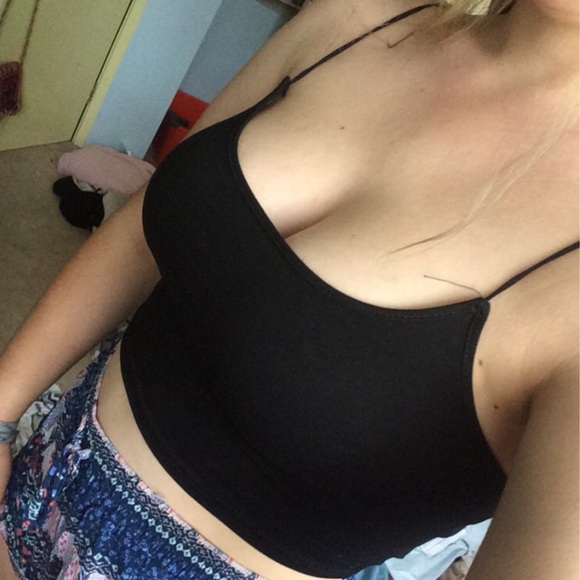 🖤Crop Tank Top NWOT🖤 - Picture 3 of 6